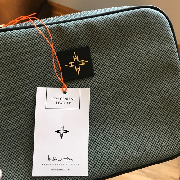 India Hicks Accessories - NWT India Hicks Zip Around Dark Grey